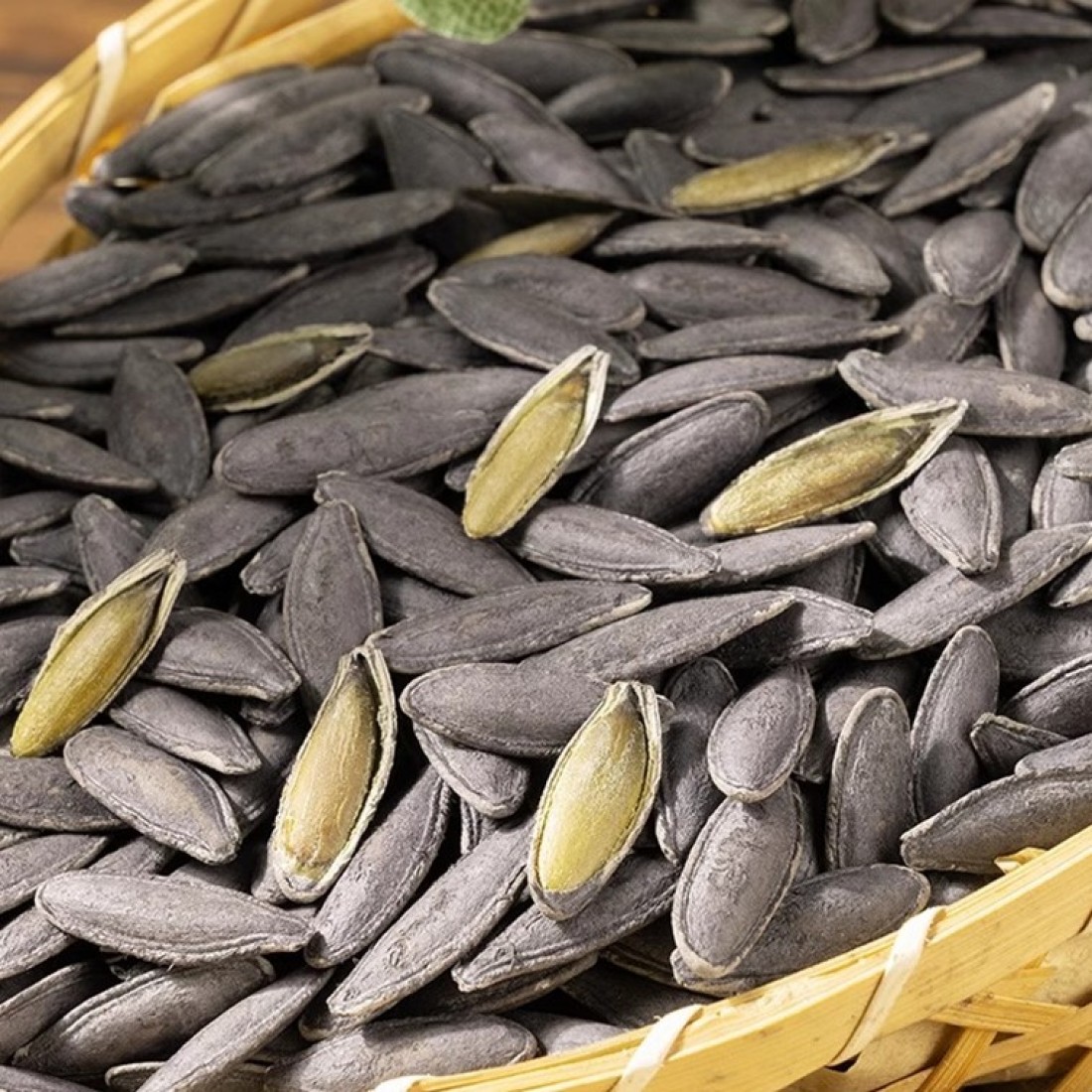 Tea & Salt Roasted Pumpkin Seeds 茶盐南瓜子