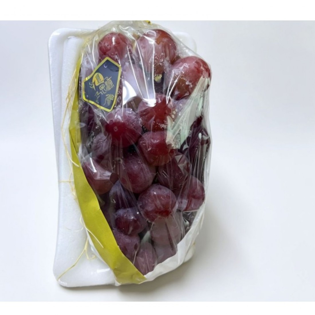 QUEEN NINA GRAPES